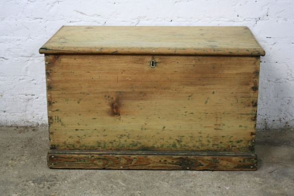 Chests VINTAGE-ANTIQUE-PINE-OLD-WOODEN-CHEST-TRUNK-BLANKET-TOY-BOX eBay
