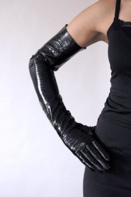 Ines GLOSSY EXTRA LONG LEATHER GLOVES