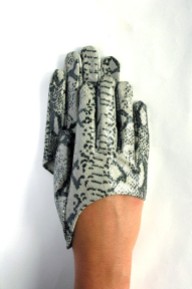 Ines Snakeskin half gloves