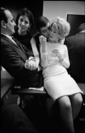 leonard-freed-new-york-city,-office-party,-1966 9
