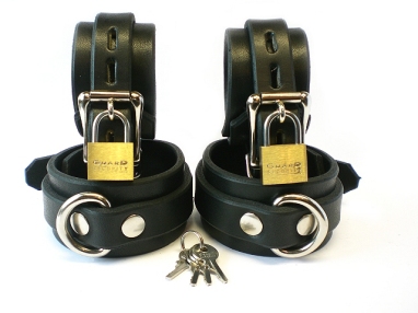 Leather BDSM Restraints Set lockable Von's $100
